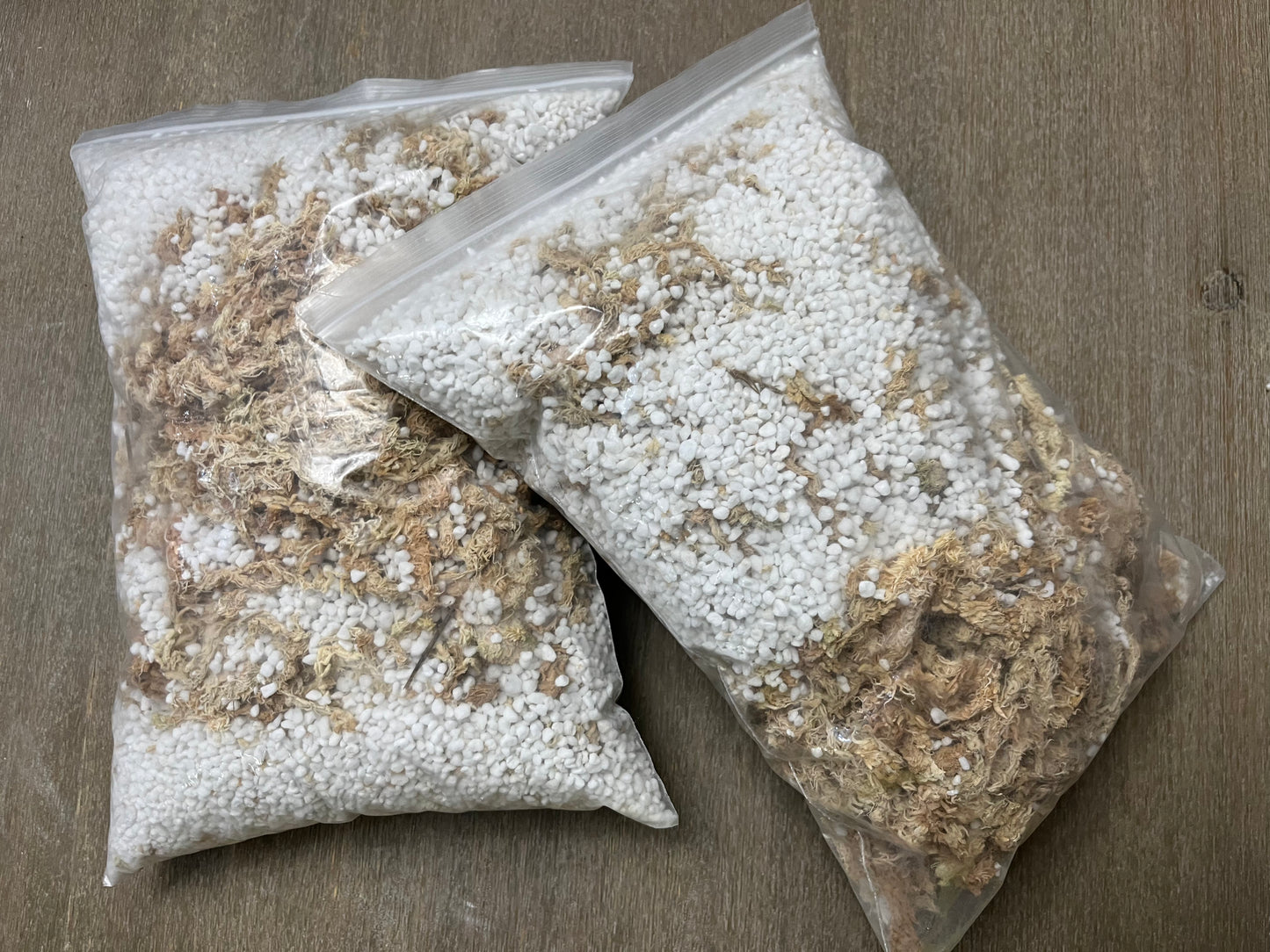 Sphagnum based potting mix